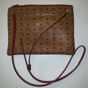 MCM Visetos Pouch